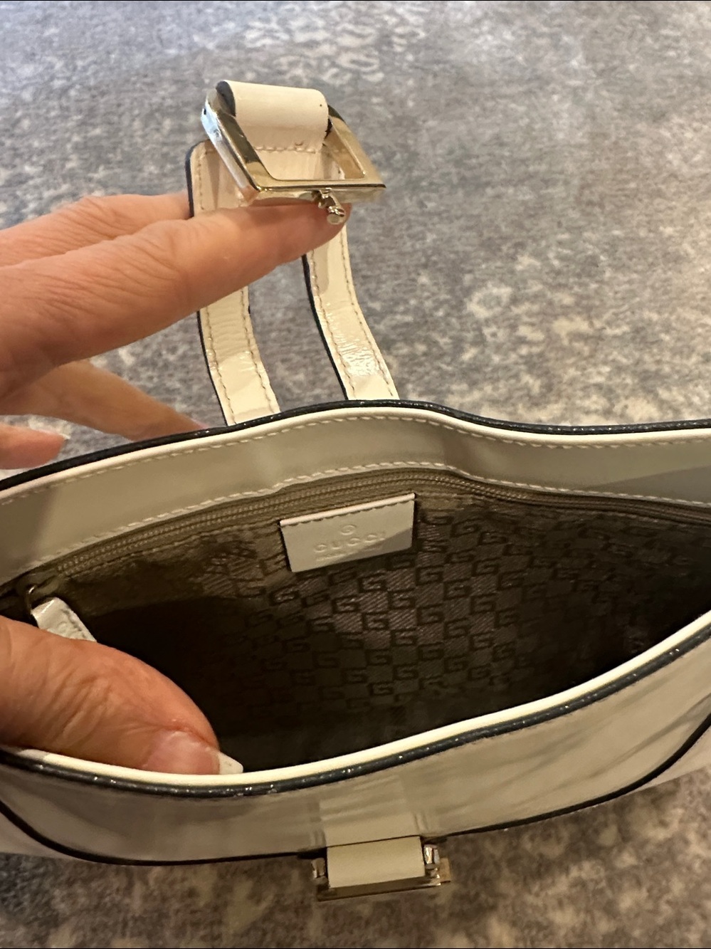 GUCCI JACKIE WHITE BAG - Picture 6 of 10